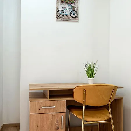 2 Bedroom Amazing In 아파트