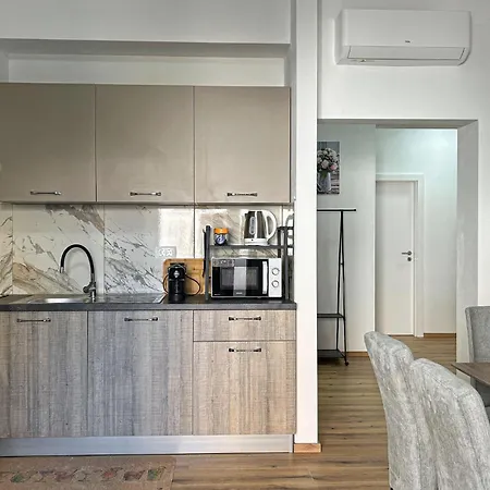 2 Bedroom Amazing In *
